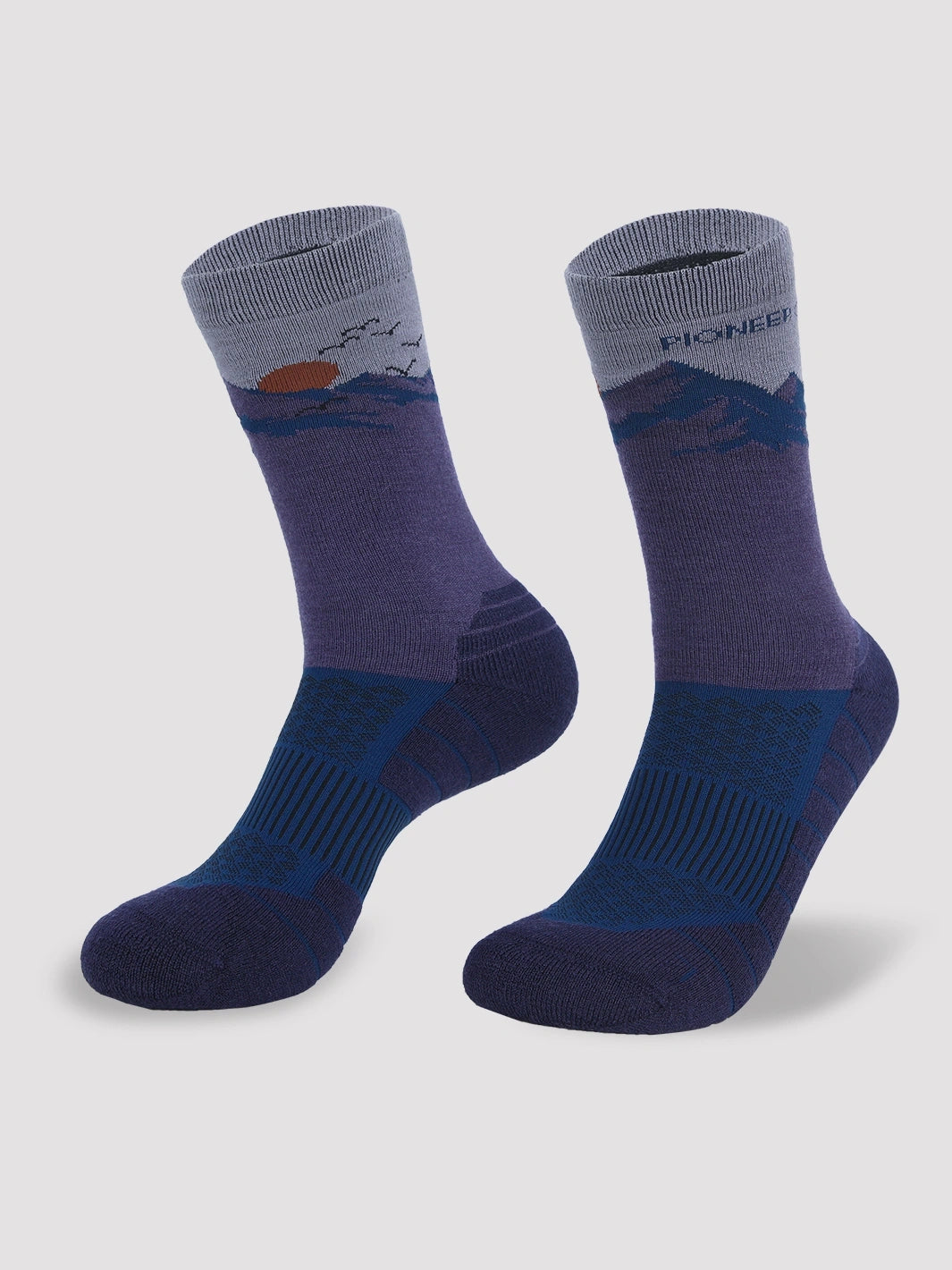 7A Antimicrobial Merino Wool Hiking Socks