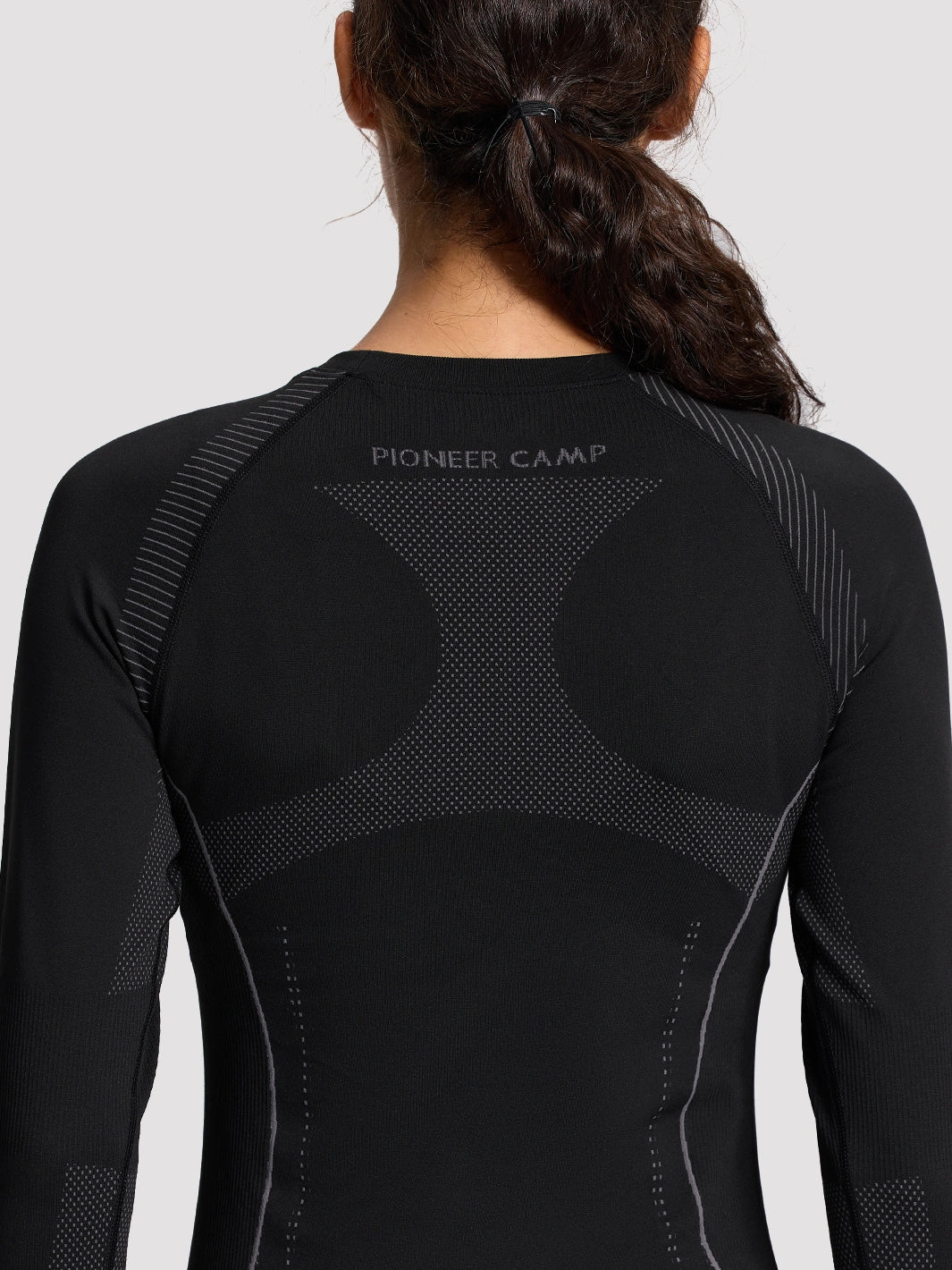 Women's Seamless Compression Thermal Base Layer Set PIONEER CAMP