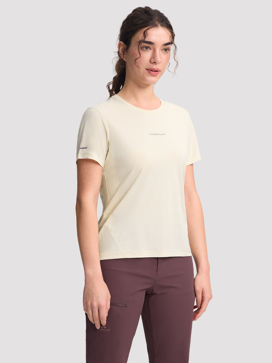 Women's Breathable Mesh-Back Running Top PIONEER CAMP