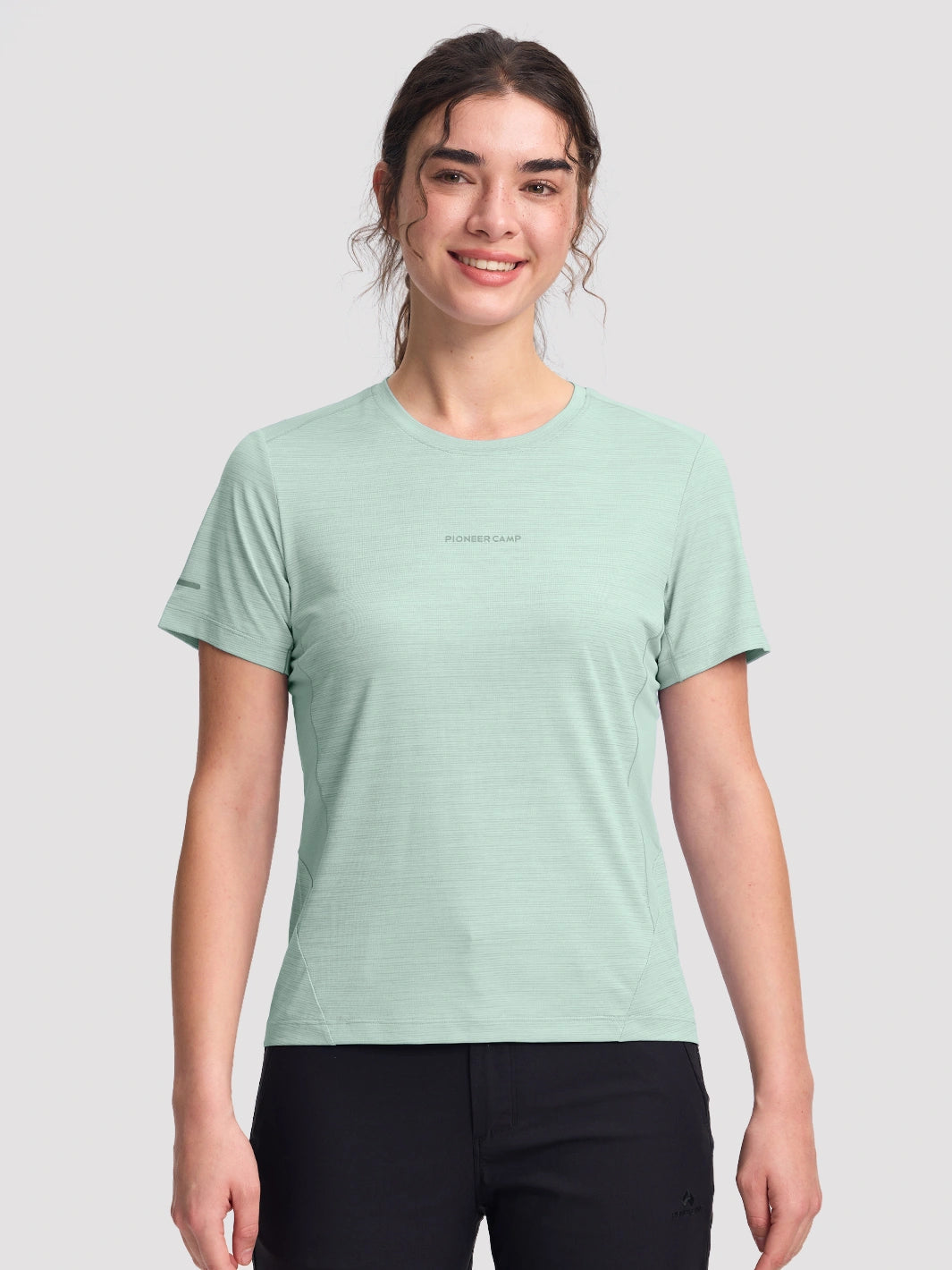 Women's Breathable Mesh-Back Short Sleeve Tee PIONEER CAMP