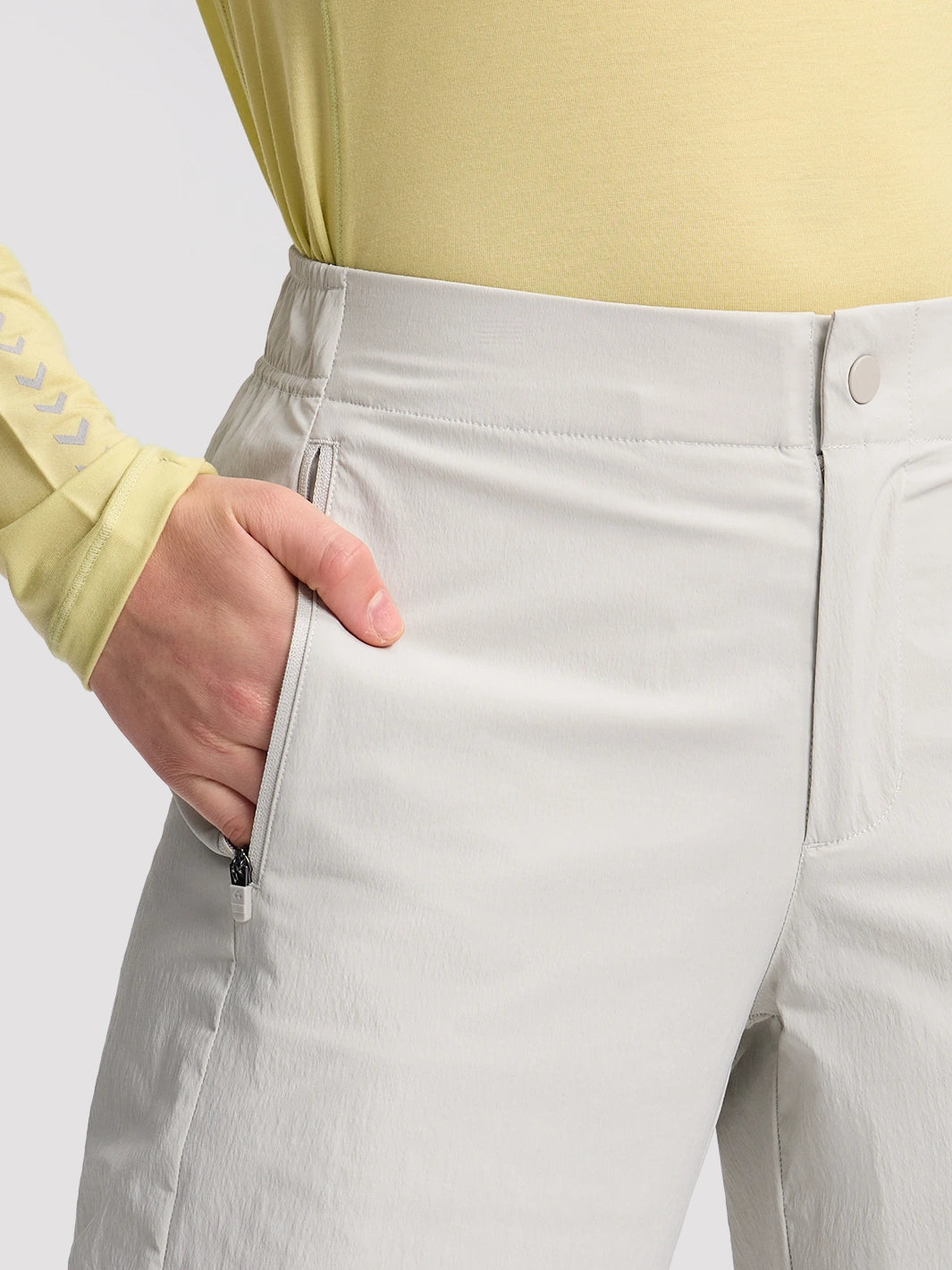 Wasserabweisende Damen-Wanderhose mit Schnelltrocknungsfunktion