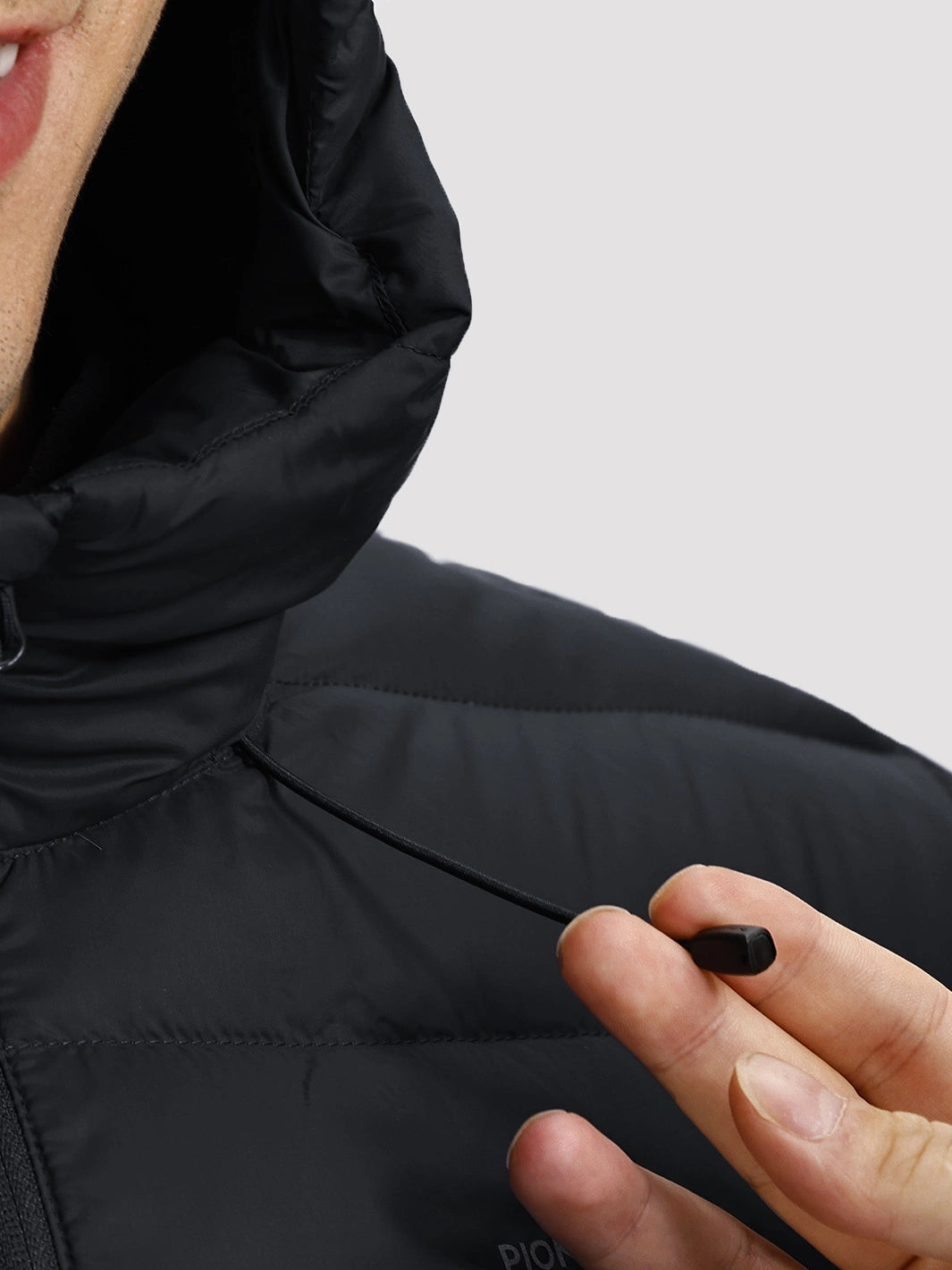 Men's 650FP Hooded Water-Repellent Puffer Jacket