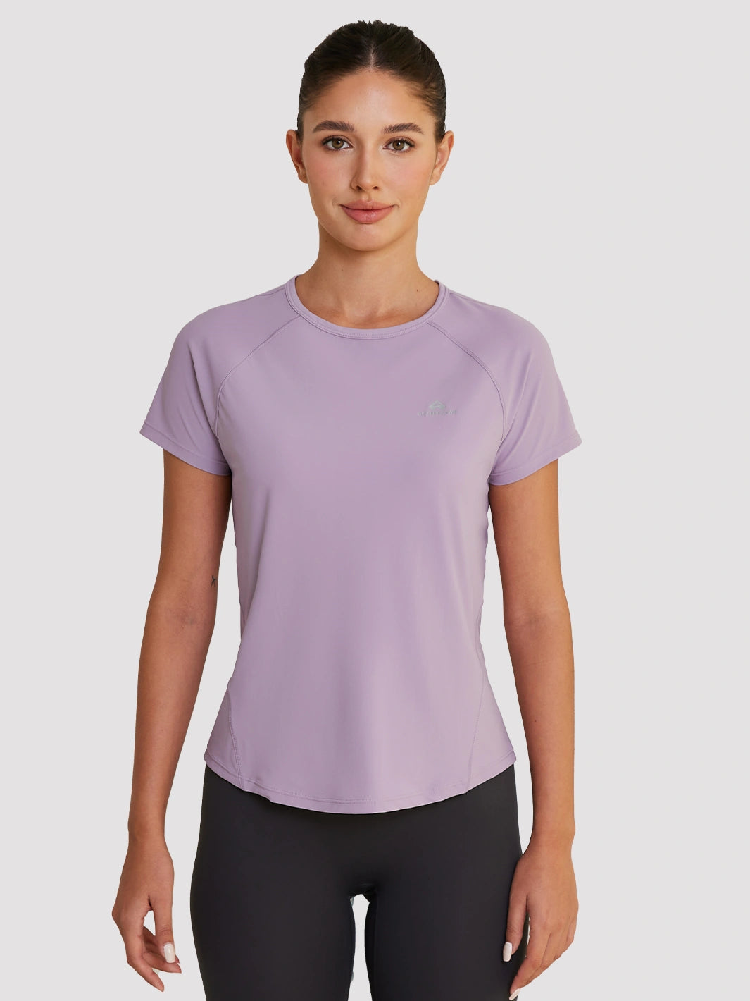 Top da allenamento da donna traspirante con schiena in mesh
