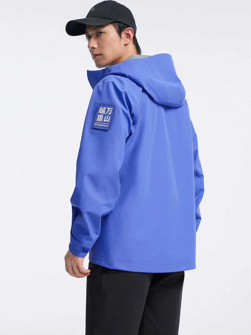 Lu Han's Pick - Unisex Toray 3L Waterproof Hardshell Jacket PIONEER CAMP