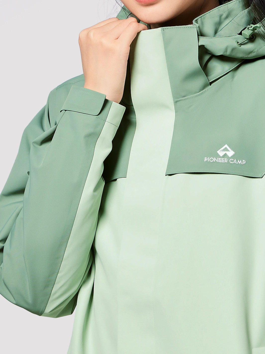 Women's 15000mm Waterproof Hardshell Jacket PIONEER CAMP
