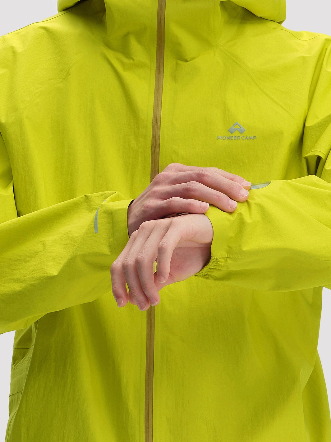 Men's Waterproof Trail Running Shell Jacket PIONEER CAMP