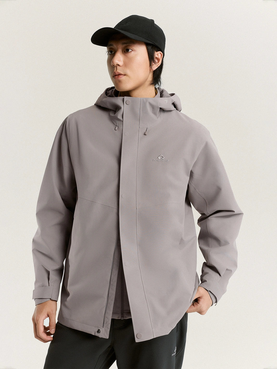 Lu Han's Pick - Men's 2L Waterproof Commuter Hardshell Jacket PIONEER CAMP