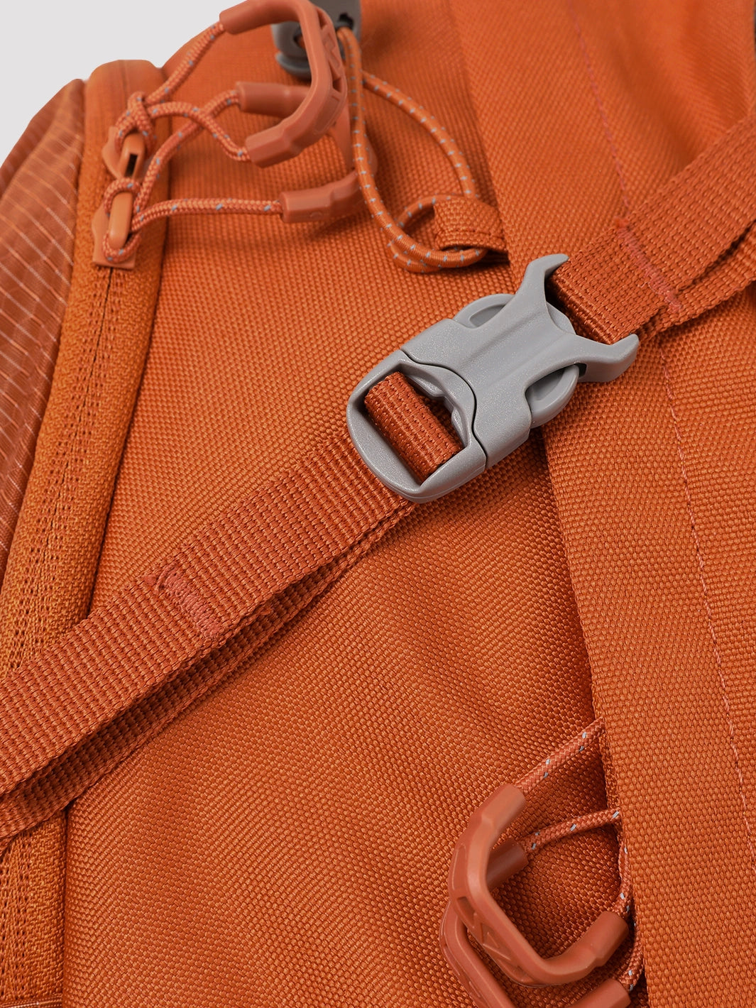 22L Cordura® Hiking Backpack PIONEER CAMP