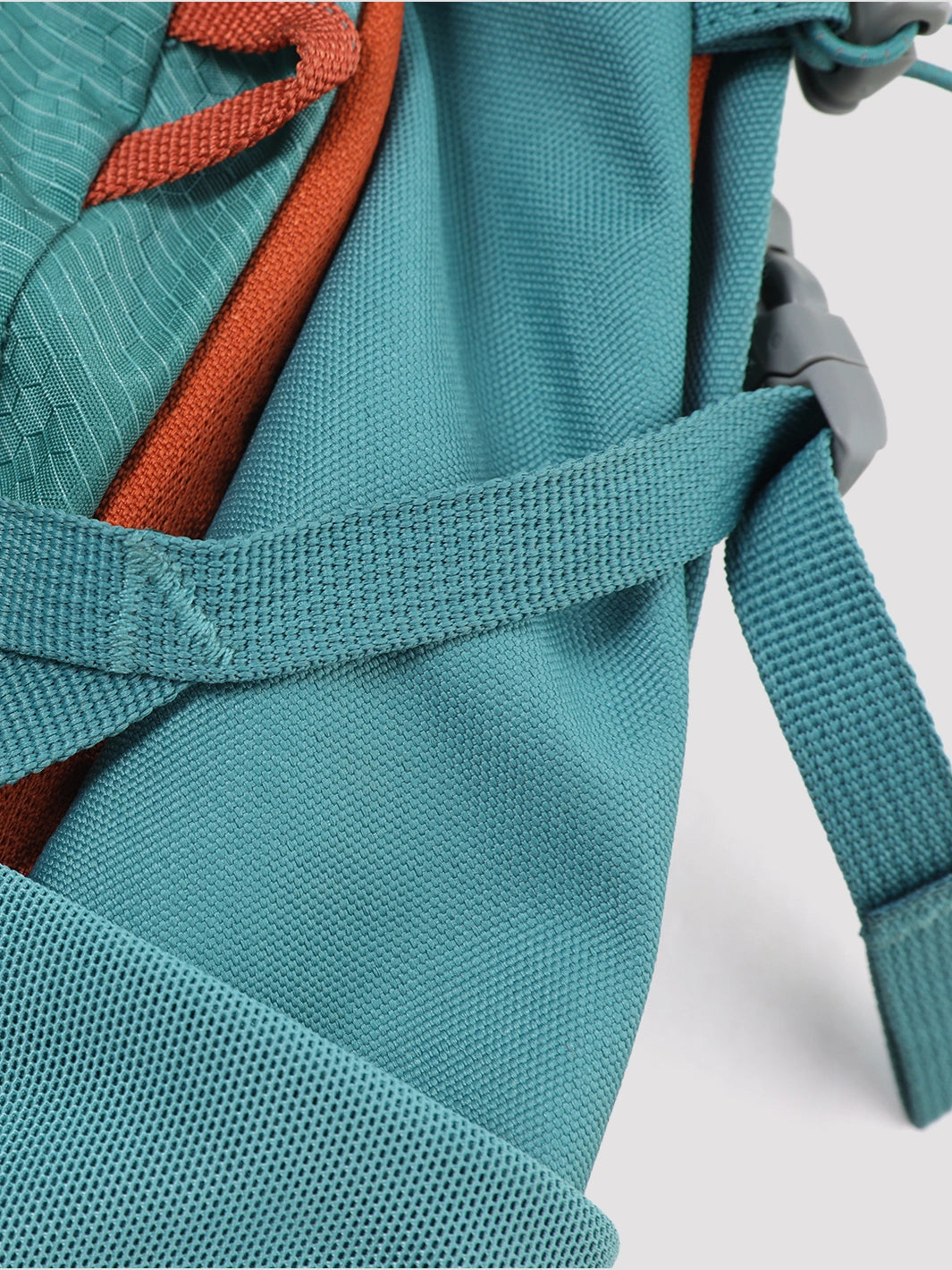 22L Cordura® Hiking Backpack PIONEER CAMP