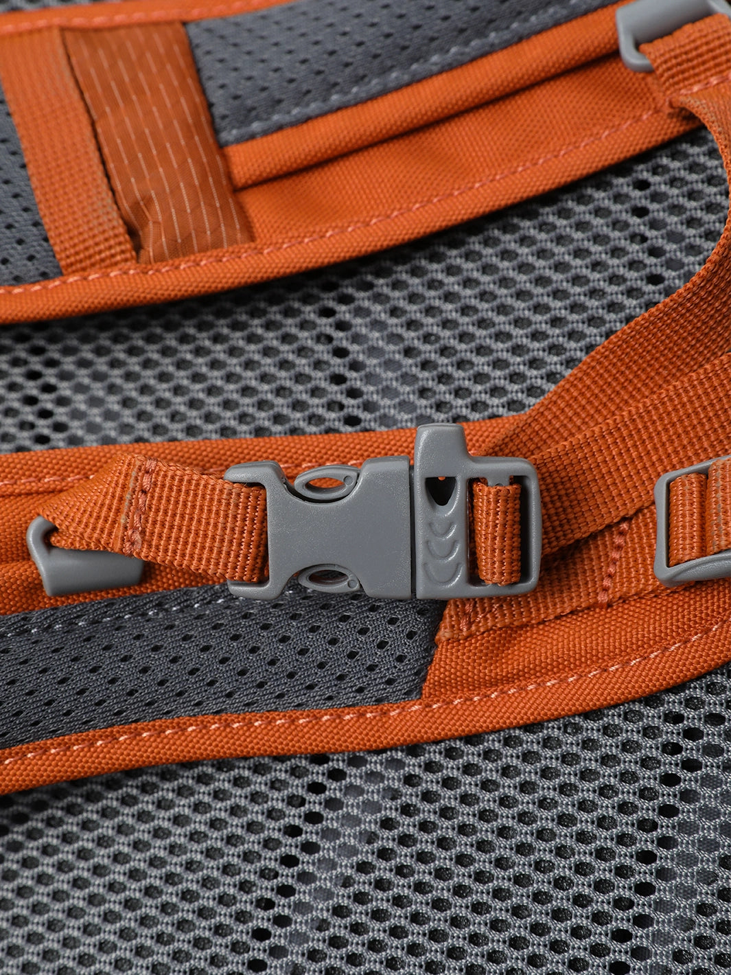 22L Cordura® Hiking Backpack PIONEER CAMP