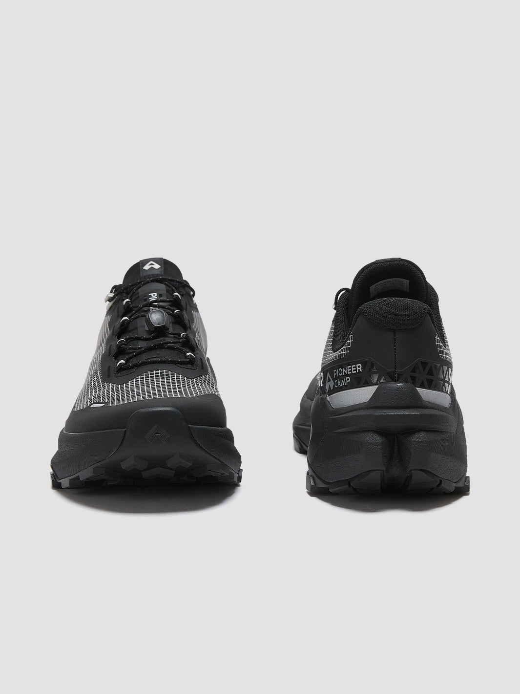 Antyra Trail Running Shoes